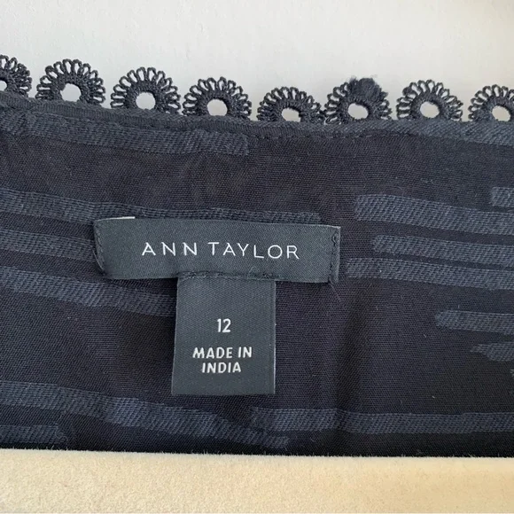 Ann Taylor Pullover Dress - Picture 6 of 7